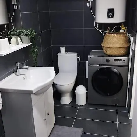 1 Independant Proche Paris Apartment