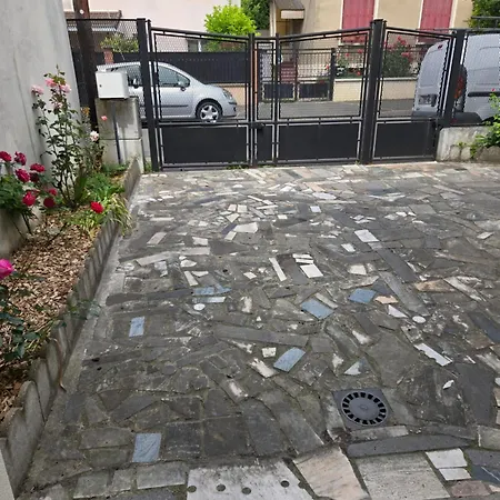 1 Independant Proche Paris Apartment Epinay-sur-Seine